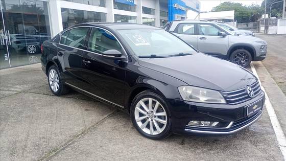 VOLKSWAGEN PASSAT 2.0 FSI DSG GASOLINA 4P AUTOMÁTICO VOLKSWAGEN PASSAT 2.0 FSI DSG GASOLINA 4P AUTOMÁTICO